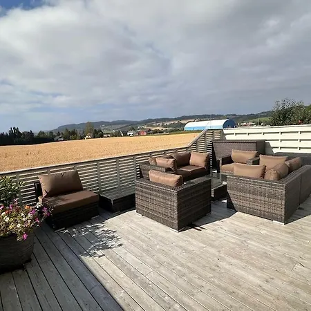 Enebolig Syd فيلة