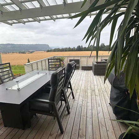 Enebolig Syd فيلة