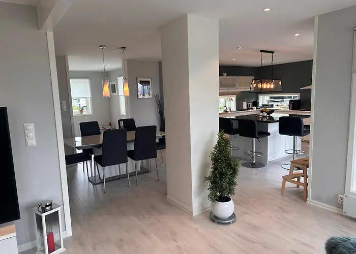 Enebolig Syd Villa *