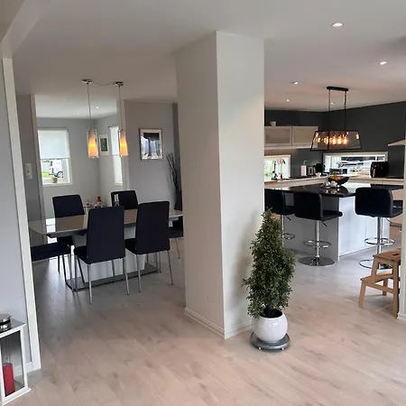 Enebolig Syd Villa *